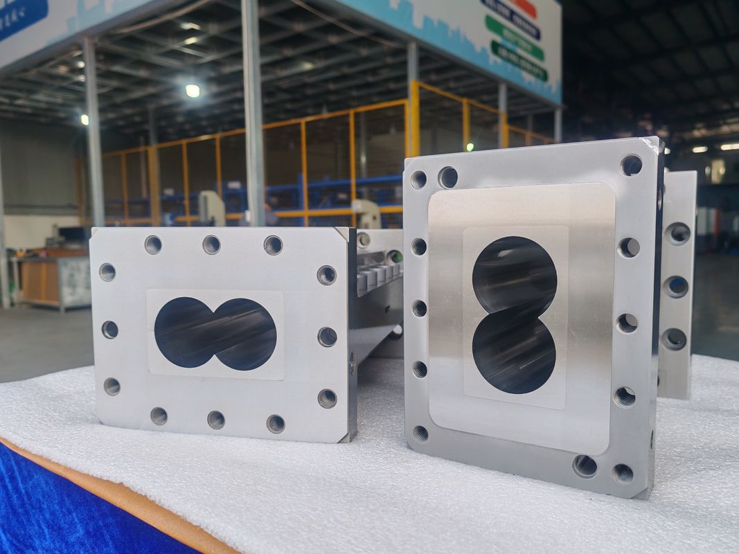CTE 75 barricas personalizadas para la máquina de extrusión de tornillos gemelos en la línea de extrusión de plástico