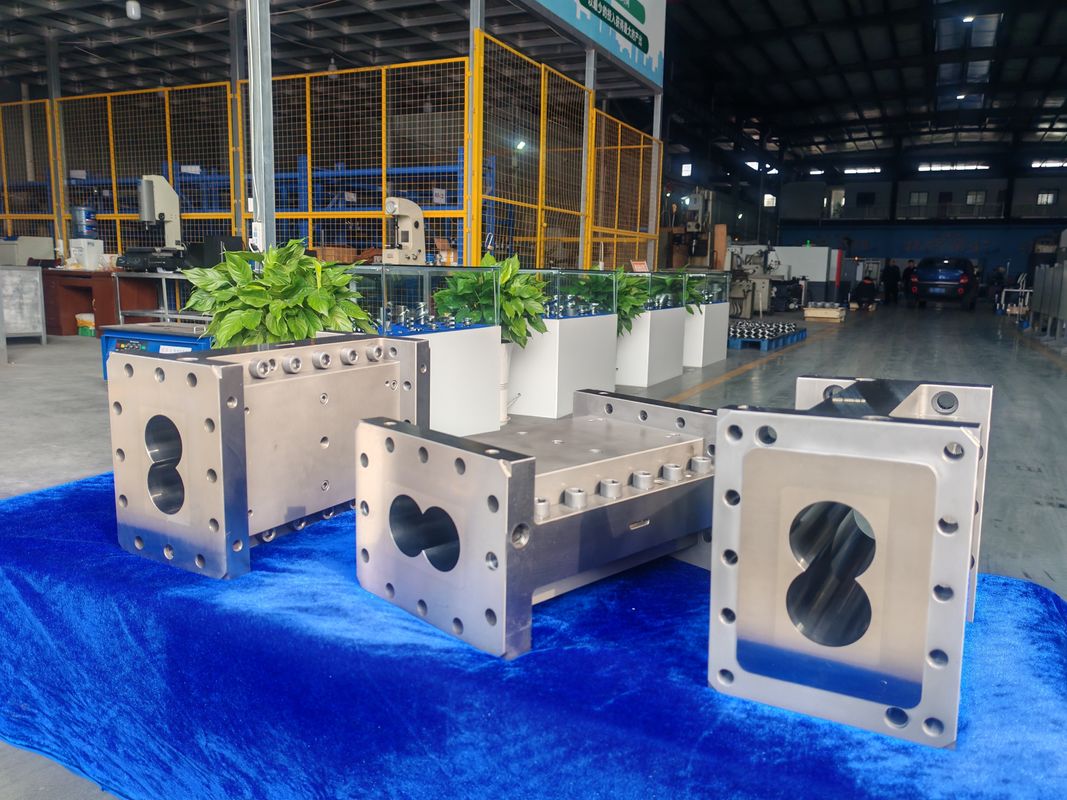 CTE 75 barricas personalizadas para la máquina de extrusión de tornillos gemelos en la línea de extrusión de plástico
