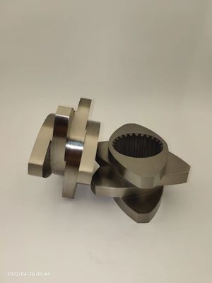 Extrusores de tornillos gemelos W6Mo5Cr4V2 / 38CrMoAla / HIP para máquinas WP y STS