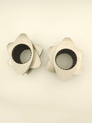 600 rpm Partes de extrusoras de tornillos gemelos a medida Accesorios para granuladores de plástico de bloque roscado