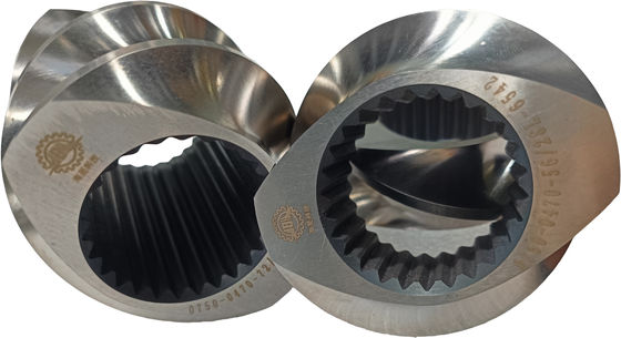 Partes de extrusoras de tornillo doble 30° 45° 60° 90° Ángulo de tornillo